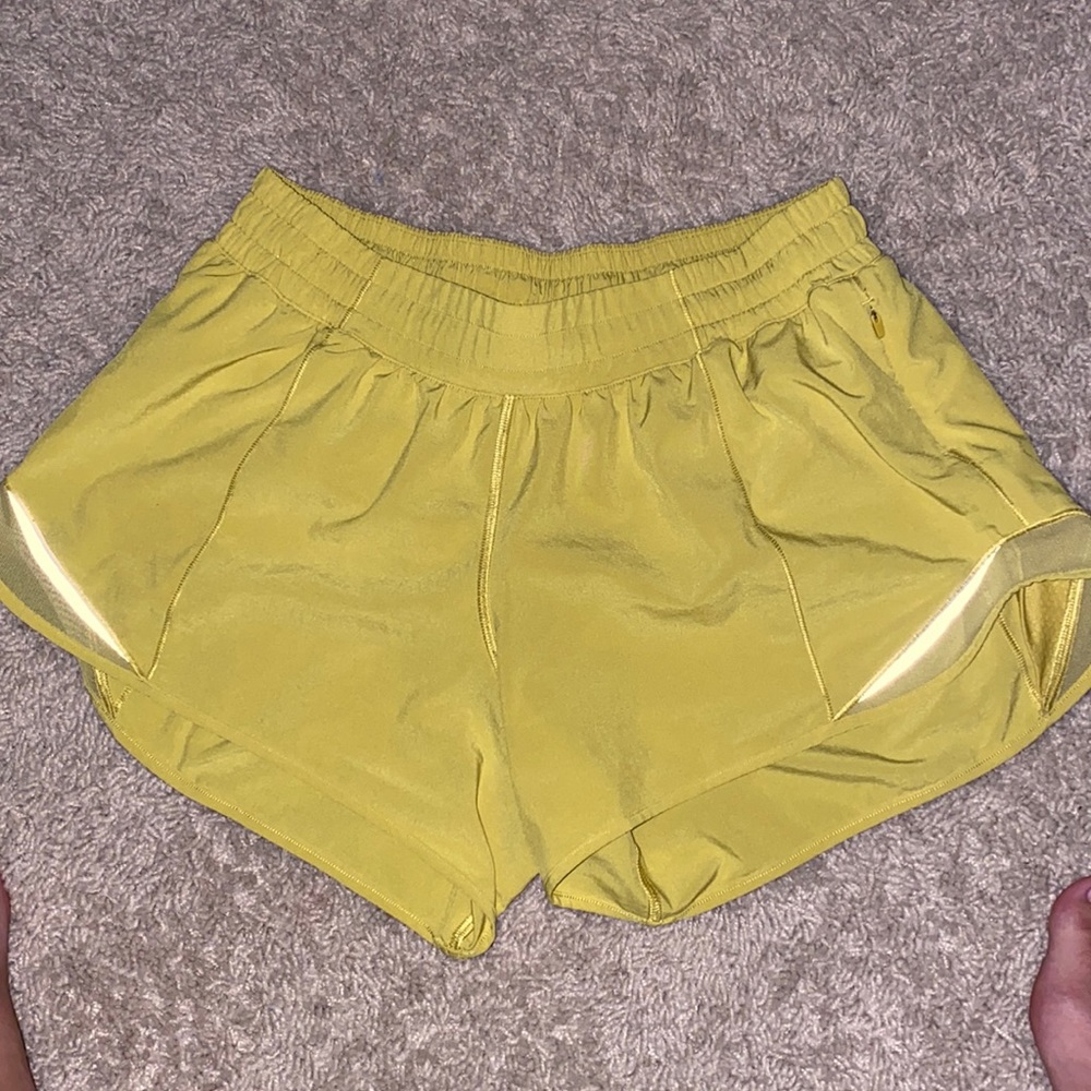 Lululemon size 8.  4 inc